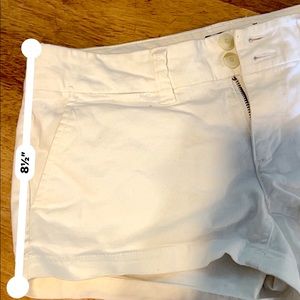 White American Eagle shorts